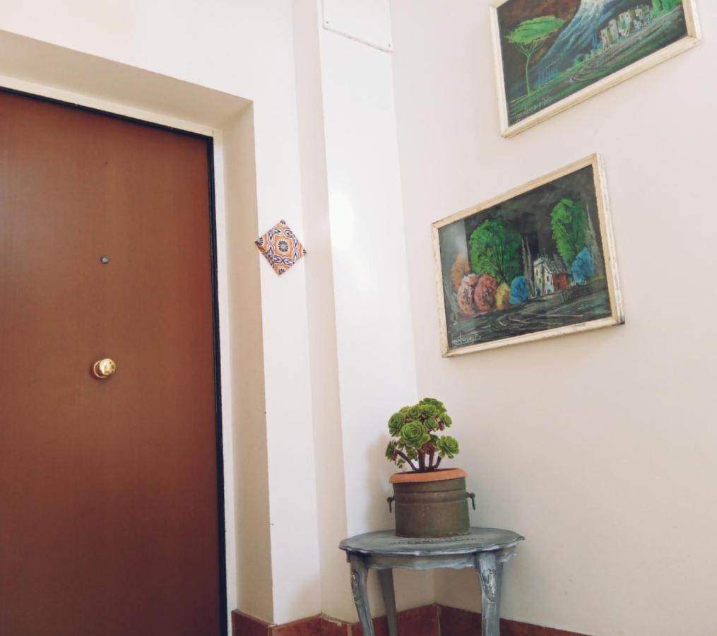 Casa Flora Appartamento Con Giardino 菲乌米奇诺 外观 照片